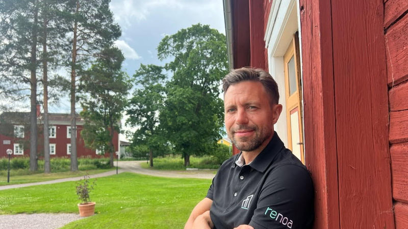 Ett jobb där det finns tid att ta både säljrekord och bandy-guld: möt Per Hellmyrs, teknisk säljare på Renoa